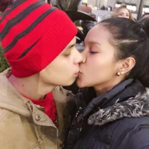 Meet your Posher, Victor